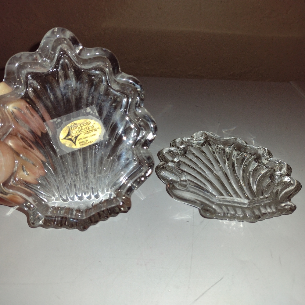 Crystal Trinket Box (Shell) - Picture 2 of 5